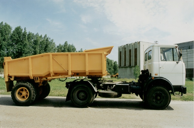 БелАЗ-9571