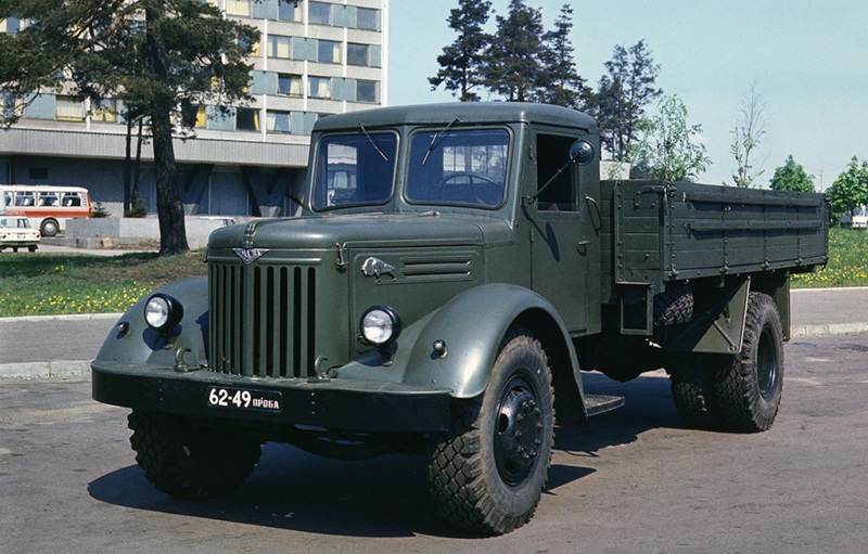 МАЗ-200