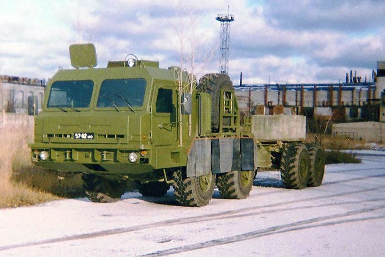 БАЗ-6910